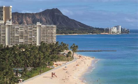 Outrigger Waikiki Beach Resort in Honolulu, Hawaii - Kid-friendly Hotel Reviews | Trekaroo