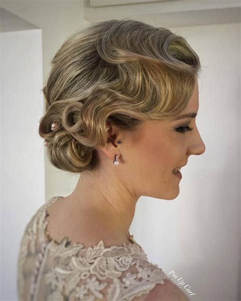 Vintage Glam: The Top 23 Roaring 1920s Hairstyles