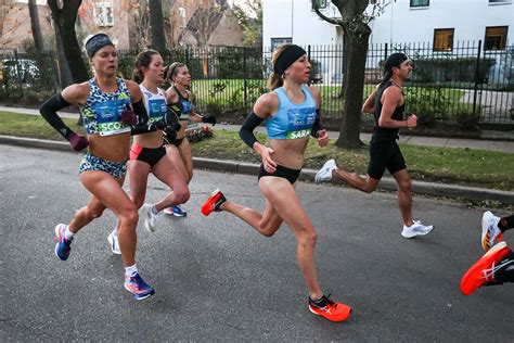 Houston Half-Marathon — American Record For Sara Hall - Track & Field News