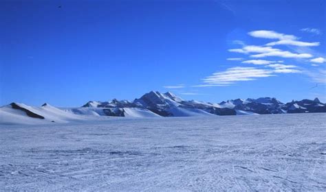 Antarctic Desert World`s Largest Desert Ice Desert (4) « Unseen Wallpaper