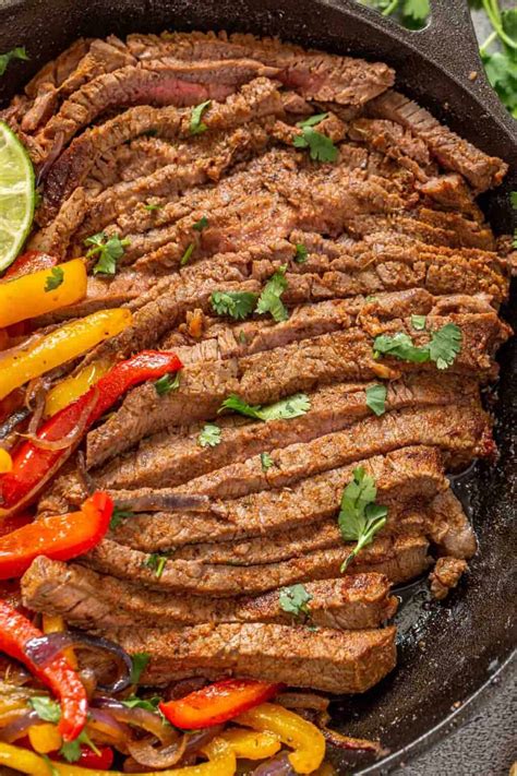 Beef Fajitas Recipe (Steak Fajitas) - Valentina's Corner