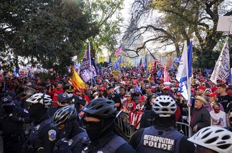 MAGA March: Demonstrators say police taking sides as D.C. hosts pro-Trump rallies Saturday - The ...