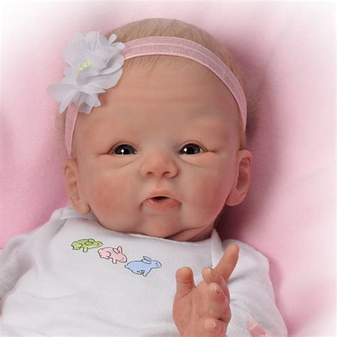 0302004001 Little Peanut So Truly Real baby doll by TASHA EDENHOLM