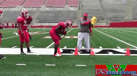 Fresno State running back drills from 3/6/13 - YouTube