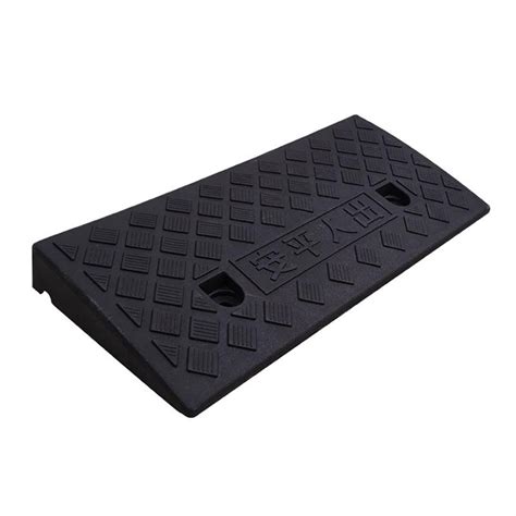 Buy Rugged and durable car ramp Portable Lightweight Plastic Curb Ramps Heavy Duty Plastic ...