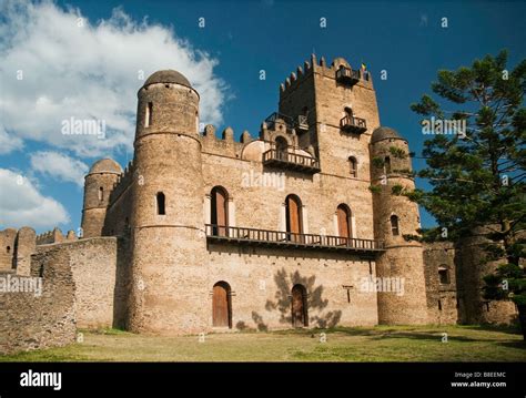 gonder gondar ethiopia royal ethiopian kings castle Stock Photo - Alamy