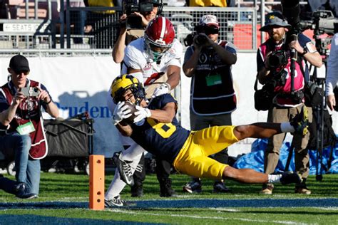 Video Surfaces Of Michigan Trolling Alabama In Postgame Locker Room - The Spun