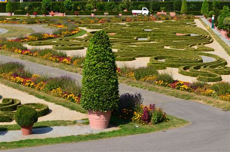 Stuttgart Region - Ludwigsburg Palace Garden | Palace garden, Stuttgart, Garden