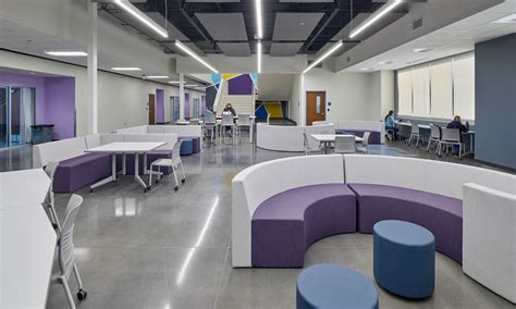 EL PASO ISD BURGES HIGH SCHOOL - MNK Architects