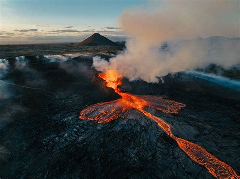 Iceland Volcano Near Litli Hrútur 2023 - Hotel Rangá