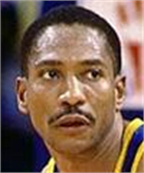 Alex English: NBA stats and player file - Hispanosnba.com