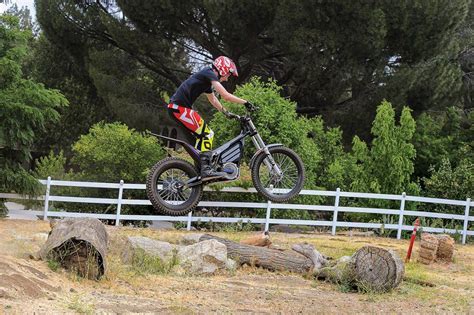 ELECTRIC MOTION TRIALS BIKE REVIEW - Dirt Bike Magazine