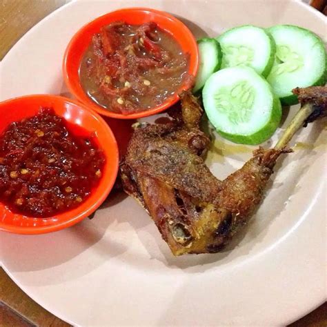 10 Tempat Makan Bebek di Jakarta Selatan yang Enak Parah! - Nibble