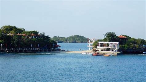 HUNDRED ISLANDS RESORT HOTEL - Lodge Reviews (Philippines/Alaminos City)