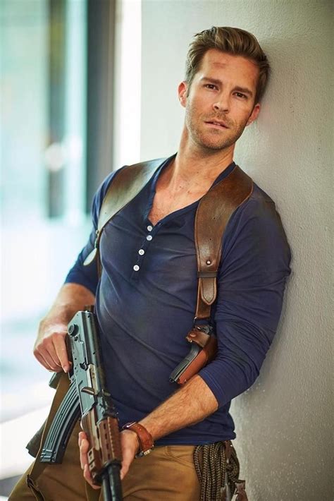 Nathan Drake Uncharted 4 Cosplay by 2PlayerGame - Album on Imgur | Mens outfits, Cosplay ...