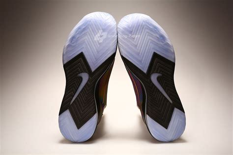 Nike FL Vis Zoom Hyperflight 360 - Hologram | Sole Collector