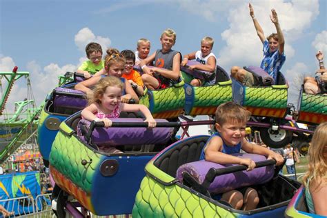 Wristbands on the Midway – Wednesday Afternoon