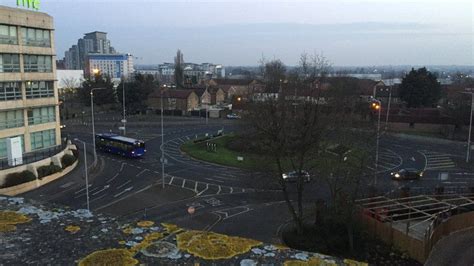 Slough: What is it like to live in 'immigration town'? - BBC News