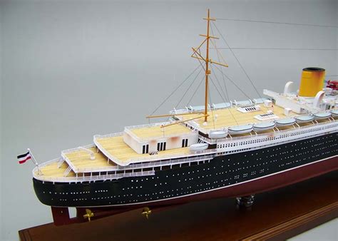 SD Model Makers > Ocean Liner & Cruise Ship Models > SS Bremen Models