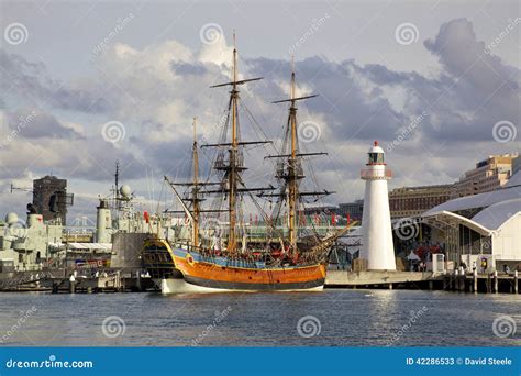 HMS Endeavour Replica Editorial Stock Photo - Image: 42286533