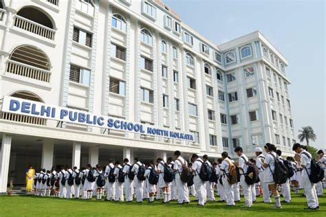 16 Lesser-Known Facts About Delhi Public School The Largest School ...