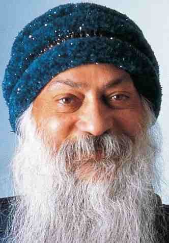 Osho (Rajneesh) Biography in Hindi | ओशो (रजनीश) जीवन परिचय | StarsUnfolded - हिंदी