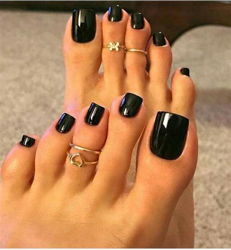 Pin by Jamie Callender on Pedy | Long toenails, Acrylic toes, Fall toe nails