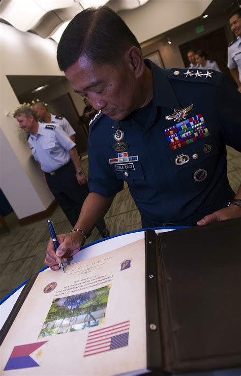 Commanding General of the Philippine Air Force visits PACAF > Pacific ...