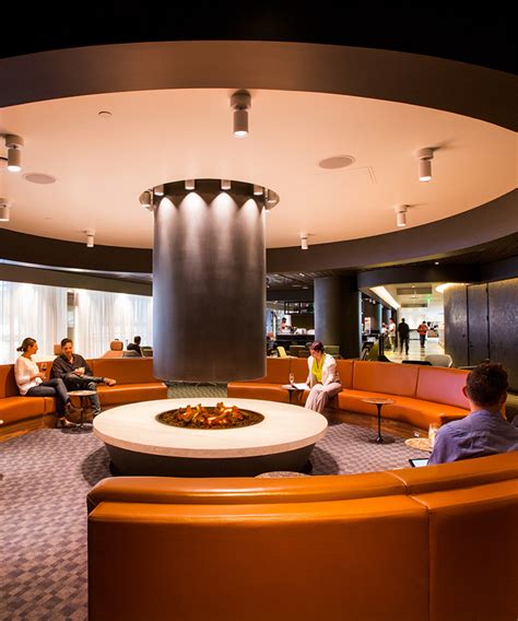 The 8 Best Airport Lounges In America For 2017, According To The Experts