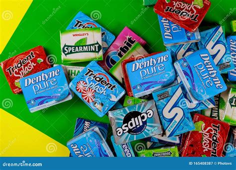 Various Brand Chewing Gum Brands Orbit, Extra, Eclipse, Freedent, Wrigley, Spearmint, Trident ...