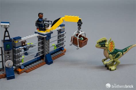 LEGO Jurassic World: Fallen Kingdom 75931 Dilophosaurus Outpost Attack ...