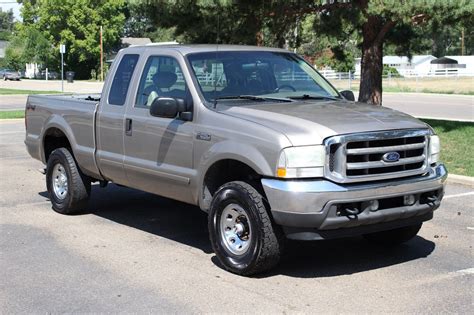 2002 Ford F-250 Super Duty XLT | Victory Motors of Colorado