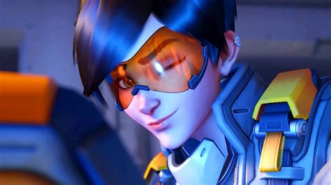 Overwatch 2 Tracer damage bug to remain in play because she'd be weak ...