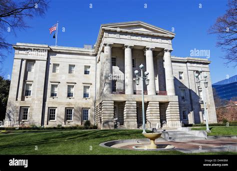 North carolina state capitol hi-res stock photography and images - Alamy