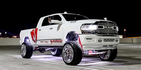 Dodge Ram 2500 Custom Wheels: Off-Road Excellence