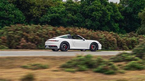 Porsche 911 Targa 4S 2020 review - the oddball 911 that’s a refreshing alternative