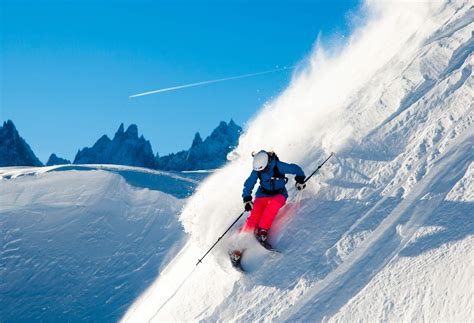 Fall in love with some of the best ski resorts in France | KAYAK