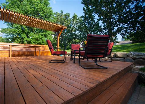 Best Decking Material for Southern California | WICR Waterproofing