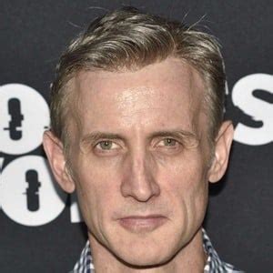 Dan Abrams - Age, Family, Bio | Famous Birthdays