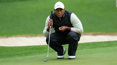 Tiger Woods makes the cut at The Masters