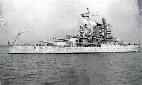 [5000 x 3022] USS Idaho (BB-42) taken after an extensive overhaul in ...