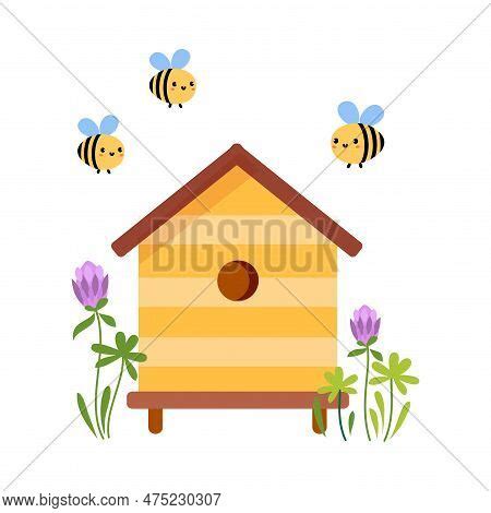 Wooden Beehive Flying Vector & Photo (Free Trial) | Bigstock