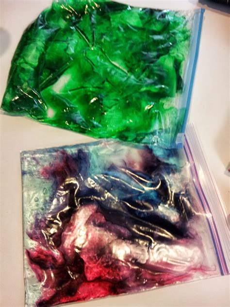 Working Mom Wonders: Slime Sensory Bags