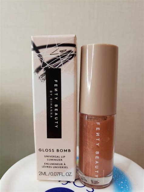 FENTY BEAUTY Gloss Bomb in Fenty Glow 01 - 2ml, Beauty & Personal Care ...