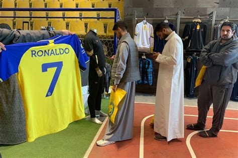 Cristiano Ronaldo arrives at Al Nassr in Saudi Arabia: this is the new ...