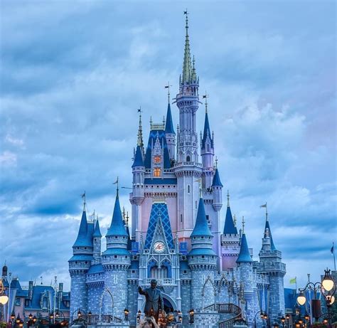 Cinderella Castle against a Cinderella blue sky. Now that's a sight to ...