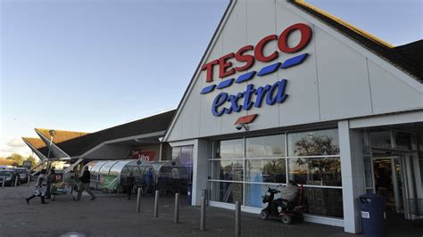 Tesco to cut 800 management jobs including at several Kent stores