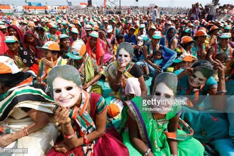 Valsad District Photos and Premium High Res Pictures - Getty Images