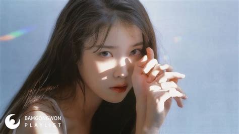 아이유 노래모음 (가사포함) | IU Playlist (Korean Lyrics) | Iu hair, Korean actresses, Actress wallpaper