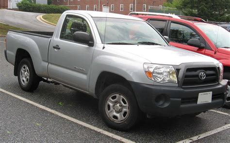 2007 Toyota Tacoma Base - Regular Cab Pickup 2.7L 4x4 Manual 6.1 ft Bed